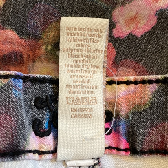 Justice girls supper skinny slim multi color flower print stretch jean zip up - Picture 8 of 12